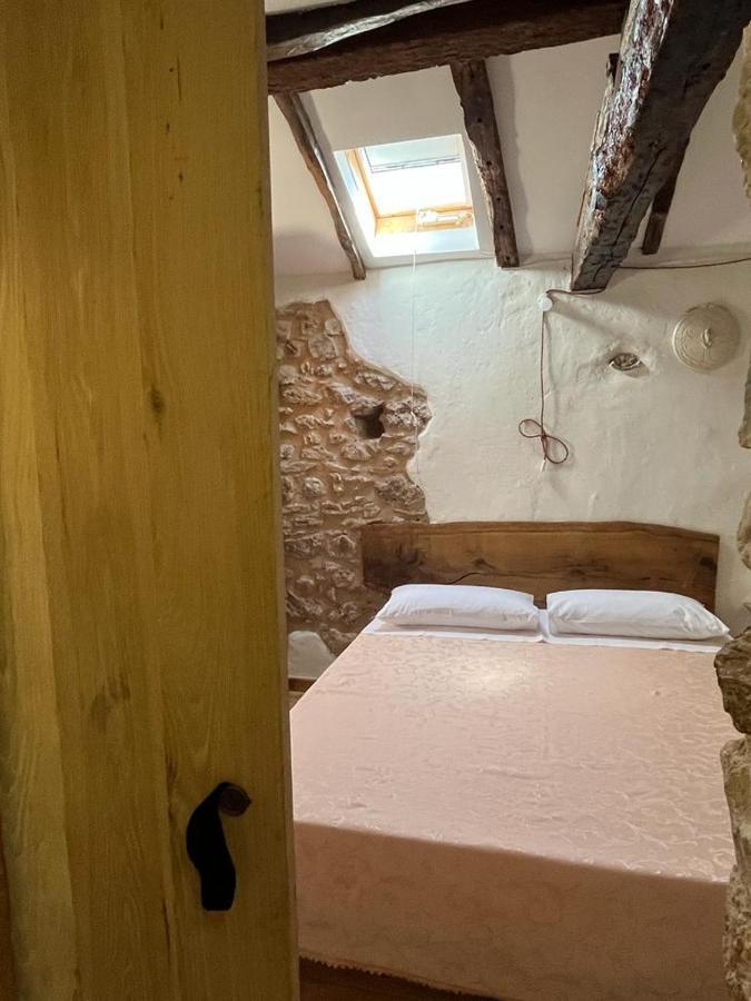 Domus Vela Bed & Breakfast Fornelli Bagian luar foto