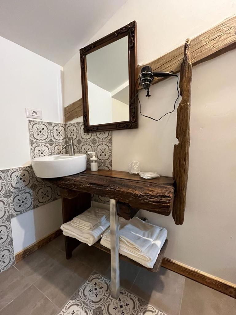 Domus Vela Bed & Breakfast Fornelli Bagian luar foto