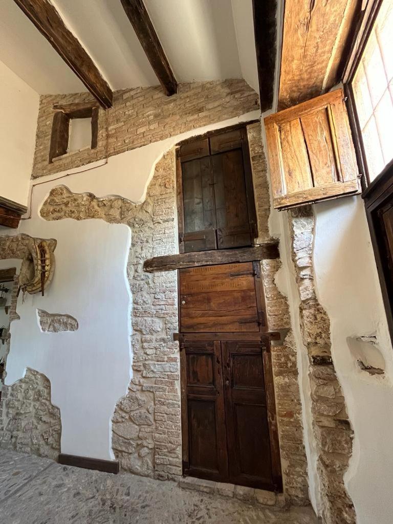 Domus Vela Bed & Breakfast Fornelli Bagian luar foto